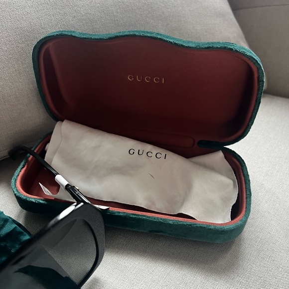 Gucci new never use sunglasses - Picture 5 of 6